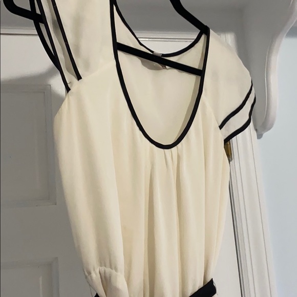 Cream and Black Loft Dress - Picture 2 of 6